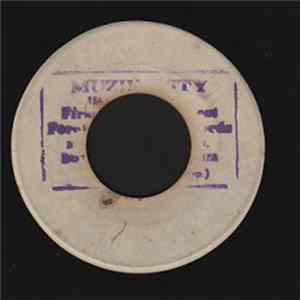 The Gaylads - You Never Leave Him / Message To My Girl FLAC album