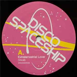 Sylvia Love / Pluton & Humanoids - Extraterrestrial Lover / World Invaders FLAC album