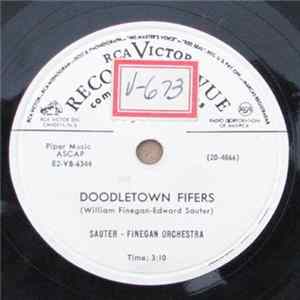 Sauter-Finegan Orchestra - Doodletown Fifers / Azure-Té (Paris Blues) FLAC album