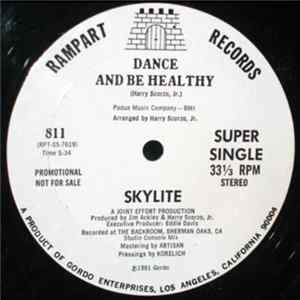 Skylite - The Na Na Song (Land Of 1000 Dances) FLAC album