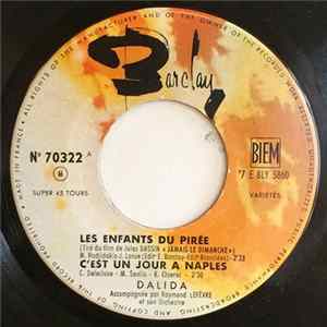 Dalida Accompagnée Par Raymond Lefevre Et Son Orchestre - Les Enfants Du Pirée FLAC album