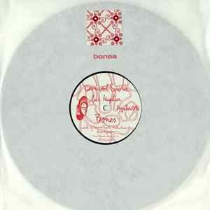 Bernard Badie Feat. Muphan - Bones FLAC album